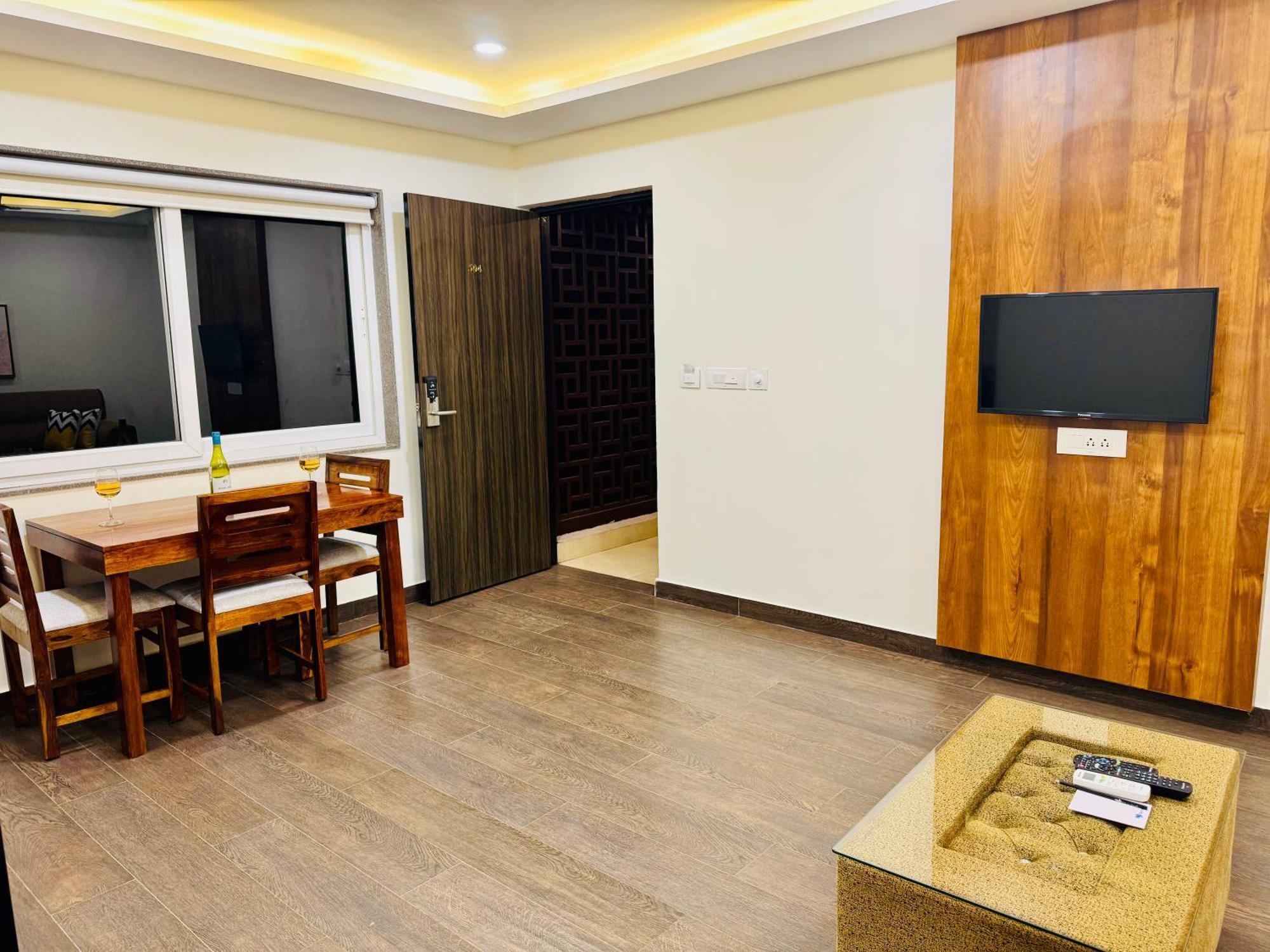 Bluo Amani Vagator - Boutique Hotel Goa أنجونا الغرفة الصورة