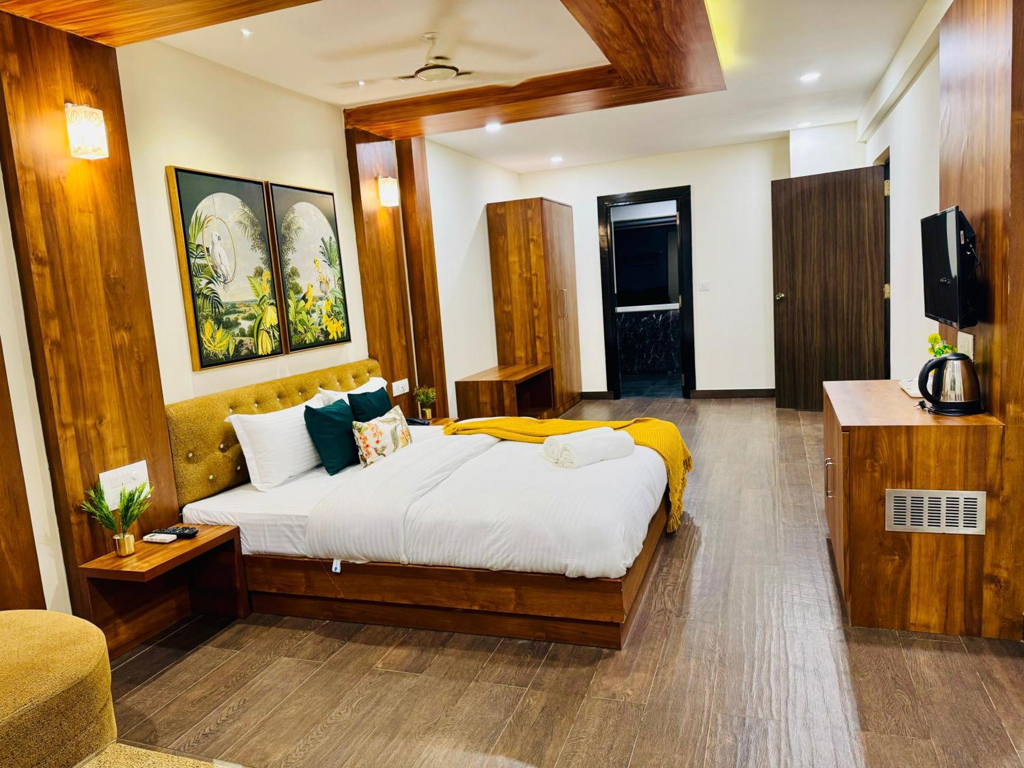 Bluo Amani Vagator - Boutique Hotel Goa أنجونا الغرفة الصورة