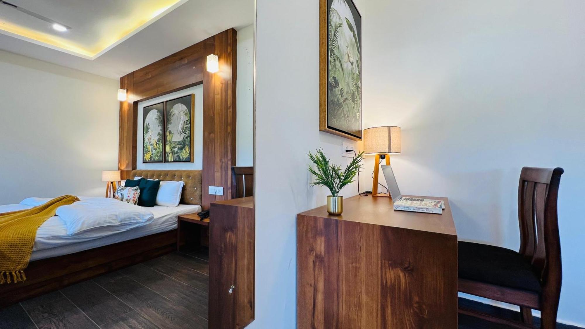 Bluo Amani Vagator - Boutique Hotel Goa أنجونا الغرفة الصورة
